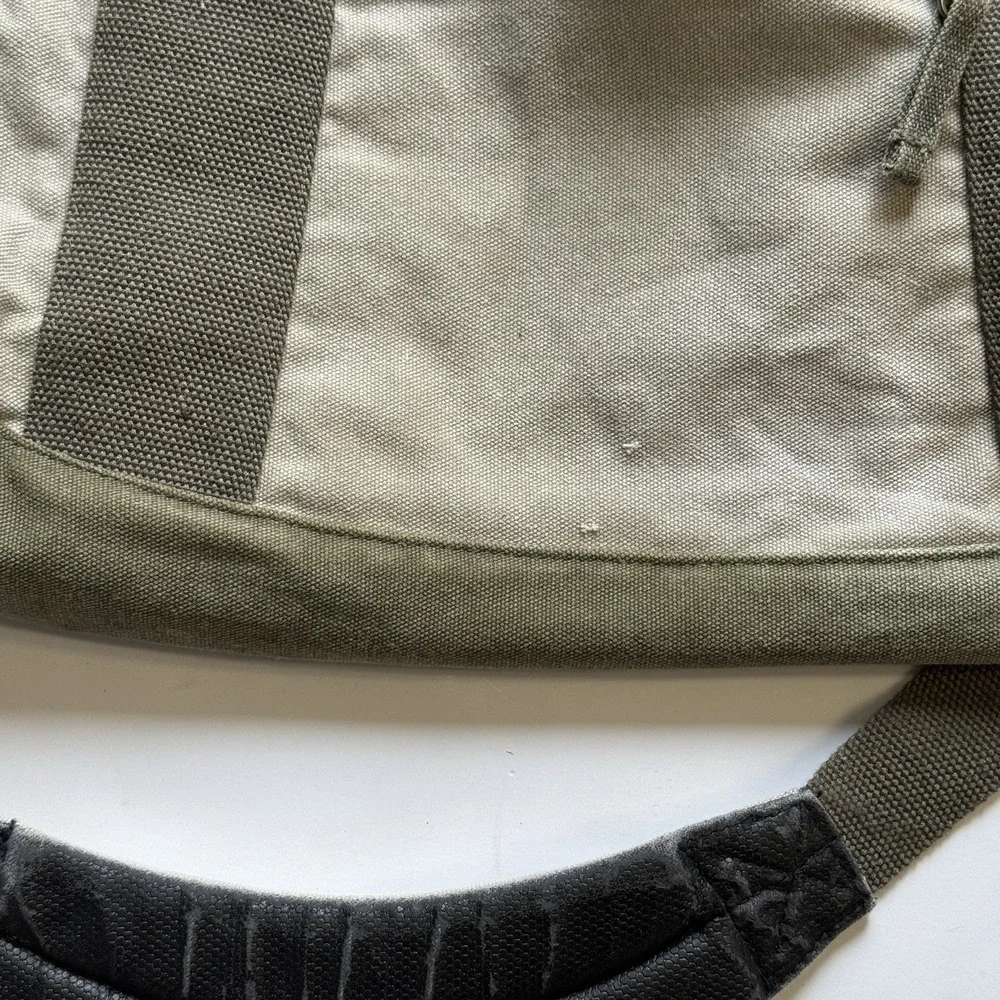 L.L. Bean Vintage Canvas Adventure Duffle‎ Bag HP Invent!! Olive Green Two Tone